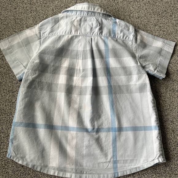 Burberry boy’s Short-sleeved shirt in washed check cotton | Size 12M. - Picture 4 of 5